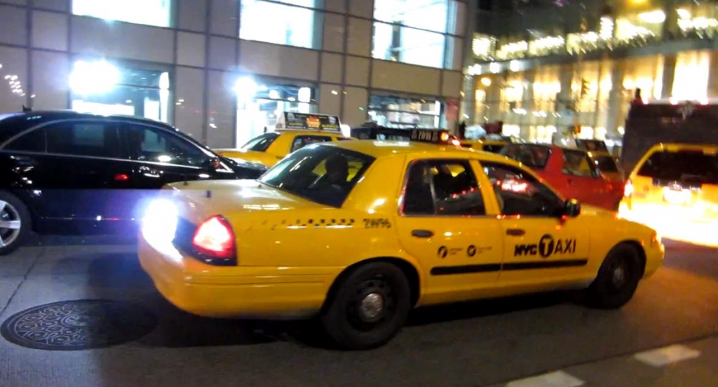 Polizeiwagen als Taxi getarnt - Magazin