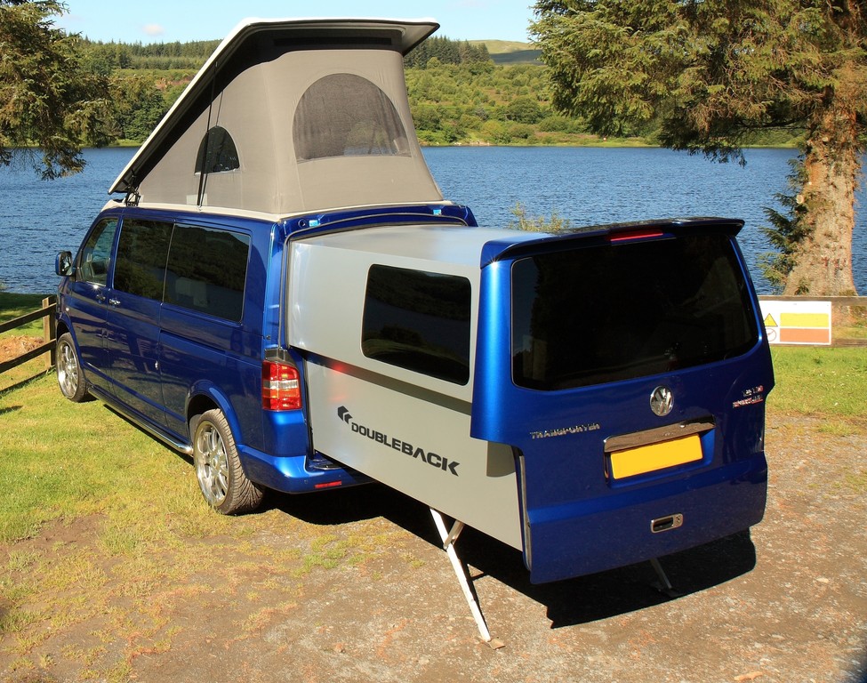 Back Of A Volkswagen Van VW T5 Doubleback: Bitte ausziehen - Magazin